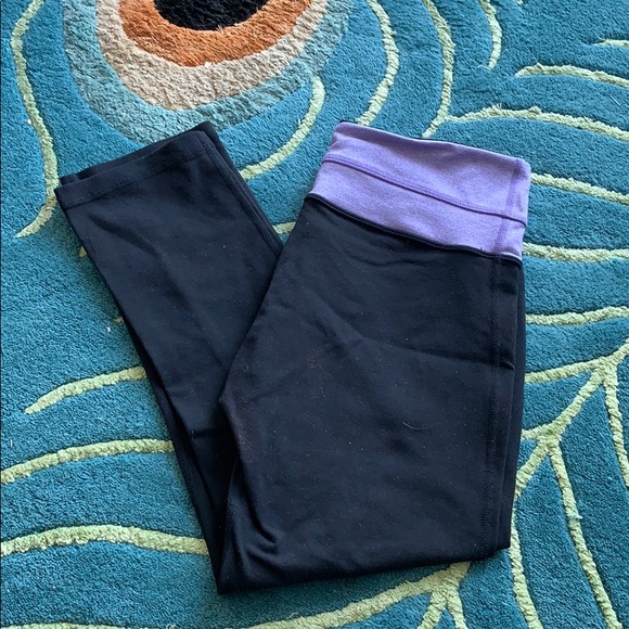 Lululemon Capri - Picture 1 of 4